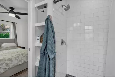 1867 Maryland Avenue NE, Saint Petersburg, FL 33703 - Photo 17