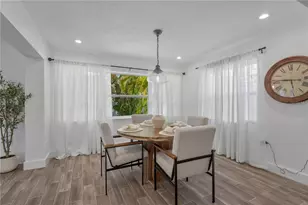1867 Maryland Ave NE, Saint Petersburg, FL 33703 - Photo 13