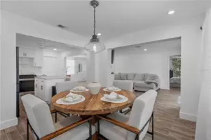 1867 Maryland Ave NE, Saint Petersburg, FL 33703 - Photo 13