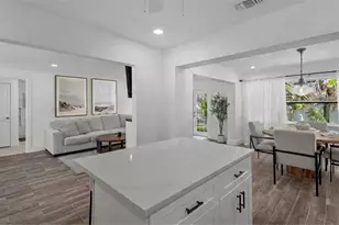 1867 Maryland Ave NE, Saint Petersburg, FL 33703 - Photo 11