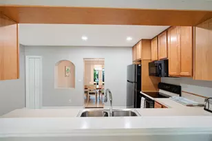 2202 Hyde Park St, Sarasota, FL 34239 - Photo 7