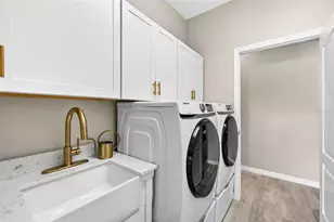 710 Acacia Ct, Bradenton, FL 34212 - Photo 39