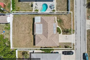 1741 Bayonne St, Sarasota, FL 34231 - Photo 53