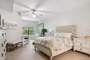 1680 Starling Dr, Sarasota, FL 34231 - Photo 19