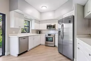 1680 Starling Dr, Sarasota, FL 34231 - Photo 17