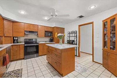 1111 77th Street NW, Bradenton, FL 34209 - Photo 9