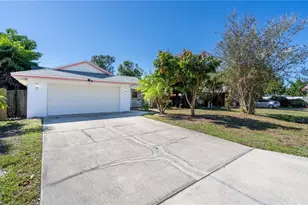 2648 Nassau St, Sarasota, FL 34231 - Photo 1