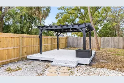 1016 26th Street W, Bradenton, FL 34205 - Photo 31