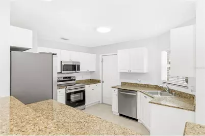 1016 26th Street W, Bradenton, FL 34205 - Photo 13