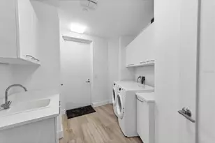 1155 N Gulfstream Ave, Sarasota, FL 34236 - Photo 25