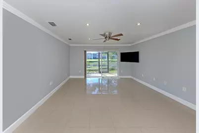 2616 Hidden Lake Drive N #A, Sarasota, FL 34237 - Photo 5