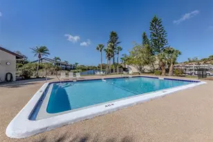 2616 Hidden Lake Dr N, Sarasota, FL 34237 - Photo 29