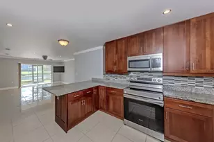 2616 Hidden Lake Dr N, Sarasota, FL 34237 - Photo 15