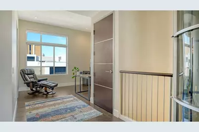 211 Cosmopolitan Court #211, Sarasota, FL 34236 - Photo 15