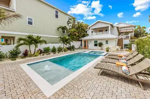 112 Cedar Ave, Anna Maria, FL 34216 - Photo 35