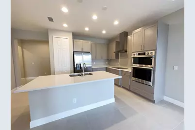 10509 Klee Avenue, Bradenton, FL 34212 - Photo 7