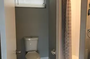 2431 Doud St, Sarasota, FL 34231 - Photo 9