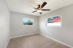 3415 Woodmont Dr, Sarasota, FL 34232 - Photo 17