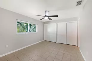 3415 Woodmont Dr, Sarasota, FL 34232 - Photo 21