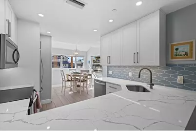 1275 Siesta Bayside Drive #1275, Sarasota, FL 34242 - Photo 7