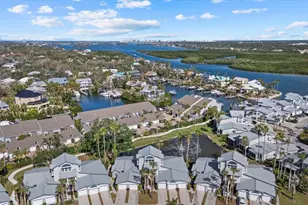 1275 Siesta Bayside Dr, Sarasota, FL 34242 - Photo 51