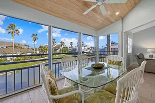 1275 Siesta Bayside Dr, Sarasota, FL 34242 - Photo 19