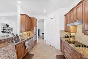 20233 Cristoforo Pl, Venice, FL 34293 - Photo 5