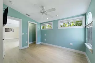 5803 De Palmas Ave, Holmes Beach, FL 34217 - Photo 17