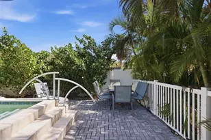 5803 De Palmas Ave, Holmes Beach, FL 34217 - Photo 33