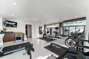 811 N Shore Dr, Anna Maria, FL 34216 - Photo 15