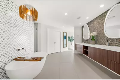 811 N Shore Drive, Anna Maria, FL 34216 - Photo 71