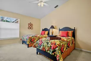 3846 Lyndhurst Ct, Sarasota, FL 34235 - Photo 23