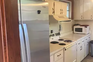 919 47th St, Sarasota, FL 34234 - Photo 23