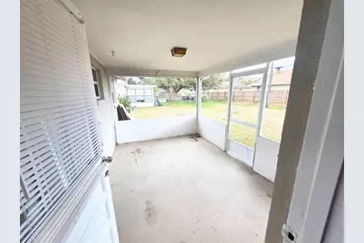 546 Briarwood Road, Venice, FL 34293 - Photo 17