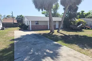 546 Briarwood Rd, Venice, FL 34293 - Photo 1