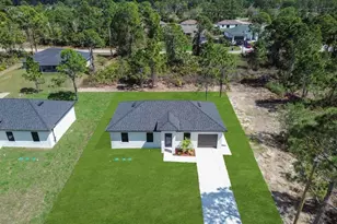 637 Summit Ave S, Lehigh Acres, FL 33974 - Photo 31