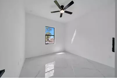 637 Summit Avenue S, Lehigh Acres, FL 33974 - Photo 19