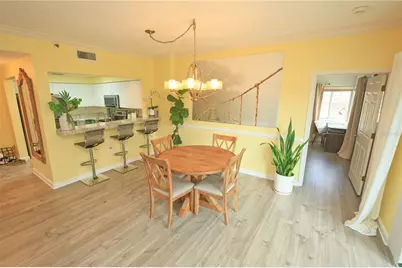 3731 Sarasota Square Boulevard #101E, Sarasota, FL 34238 - Photo 7