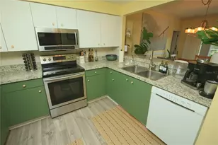 3731 Sarasota Square Blvd, Sarasota, FL 34238 - Photo 19