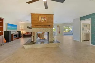 5500 Merrimac Dr, Sarasota, FL 34231 - Photo 9