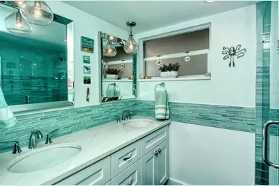 4440 Exeter Drive #301, Longboat Key, FL 34228 - Photo 13