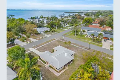 7549 Westmoreland Drive, Sarasota, FL 34243 - Photo 35