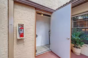 4750 Marsh Field Rd, Sarasota, FL 34235 - Photo 19