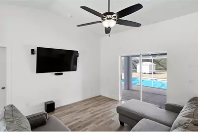 1621 McArthur Avenue, Lehigh Acres, FL 33972 - Photo 11