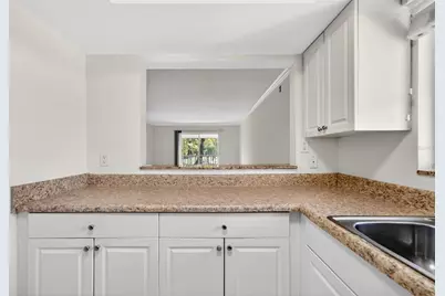 930 La Costa Circle #2, Sarasota, FL 34237 - Photo 21