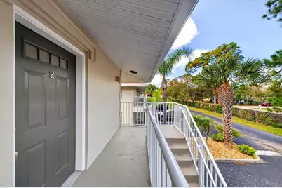 930 La Costa Circle #2, Sarasota, FL 34237 - Photo 13