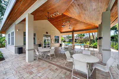 930 La Costa Circle #2, Sarasota, FL 34237 - Photo 51
