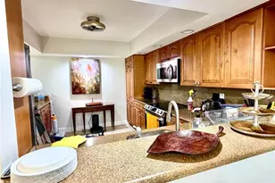 6075 Glendale Dr, Boca Raton, FL 33433 - Photo 5