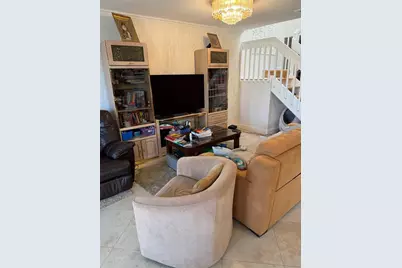 6075 Glendale Drive, Boca Raton, FL 33433 - Photo 9