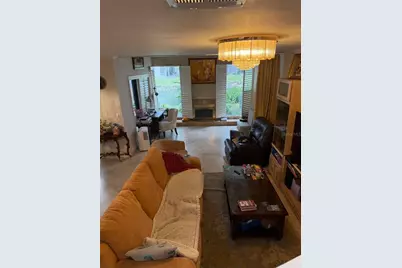 6075 Glendale Drive, Boca Raton, FL 33433 - Photo 5